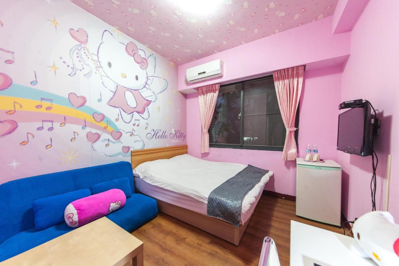 Fengjia Qing Su Homestay Taichung Buitenkant foto